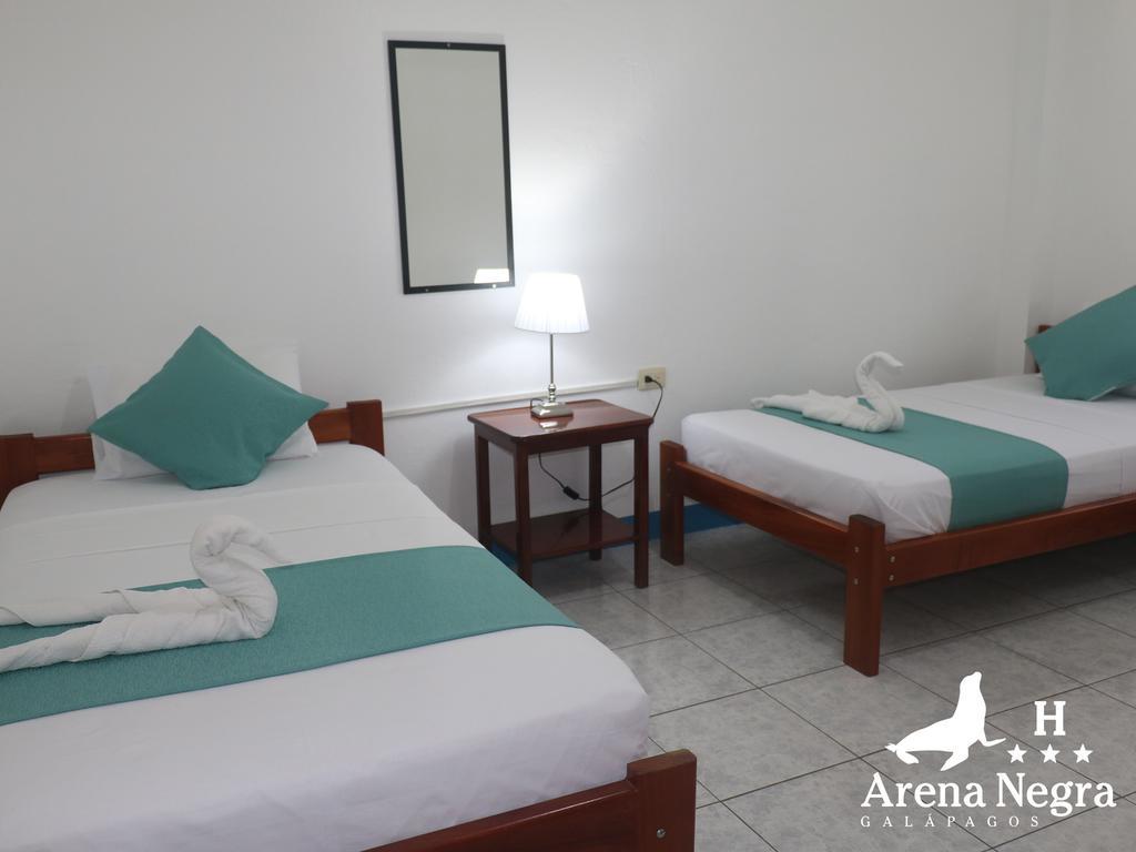 Hostal Arena Negra プエルトアヨラ エクステリア 写真