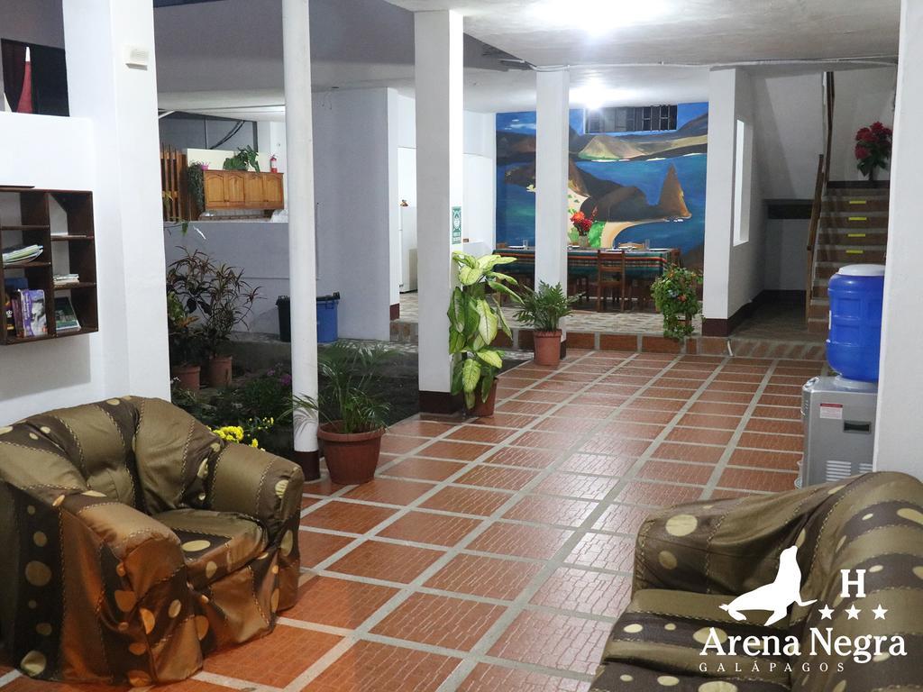 Hostal Arena Negra プエルトアヨラ エクステリア 写真
