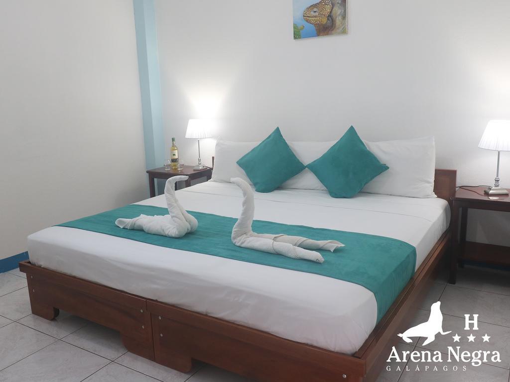 Hostal Arena Negra プエルトアヨラ エクステリア 写真