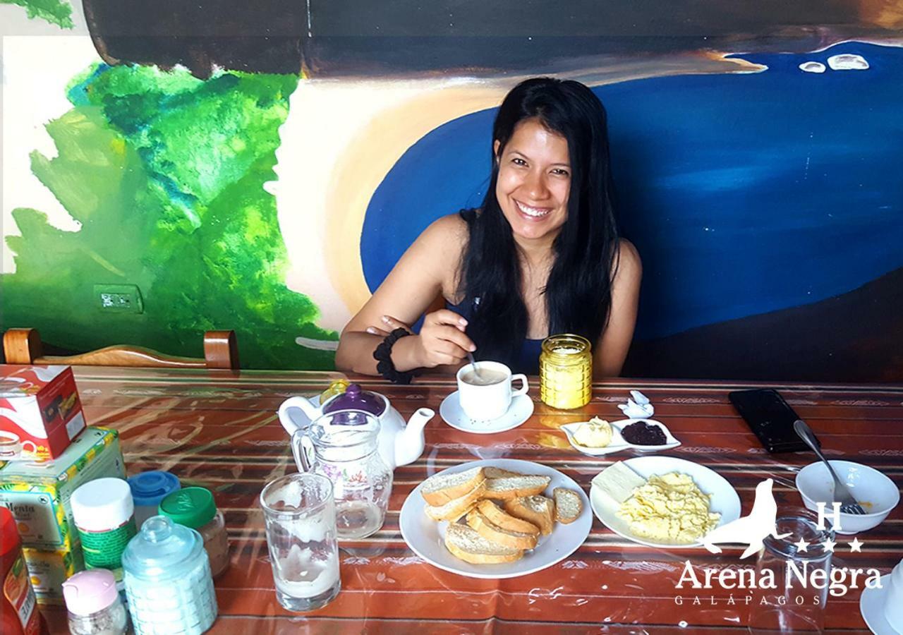 Hostal Arena Negra プエルトアヨラ エクステリア 写真